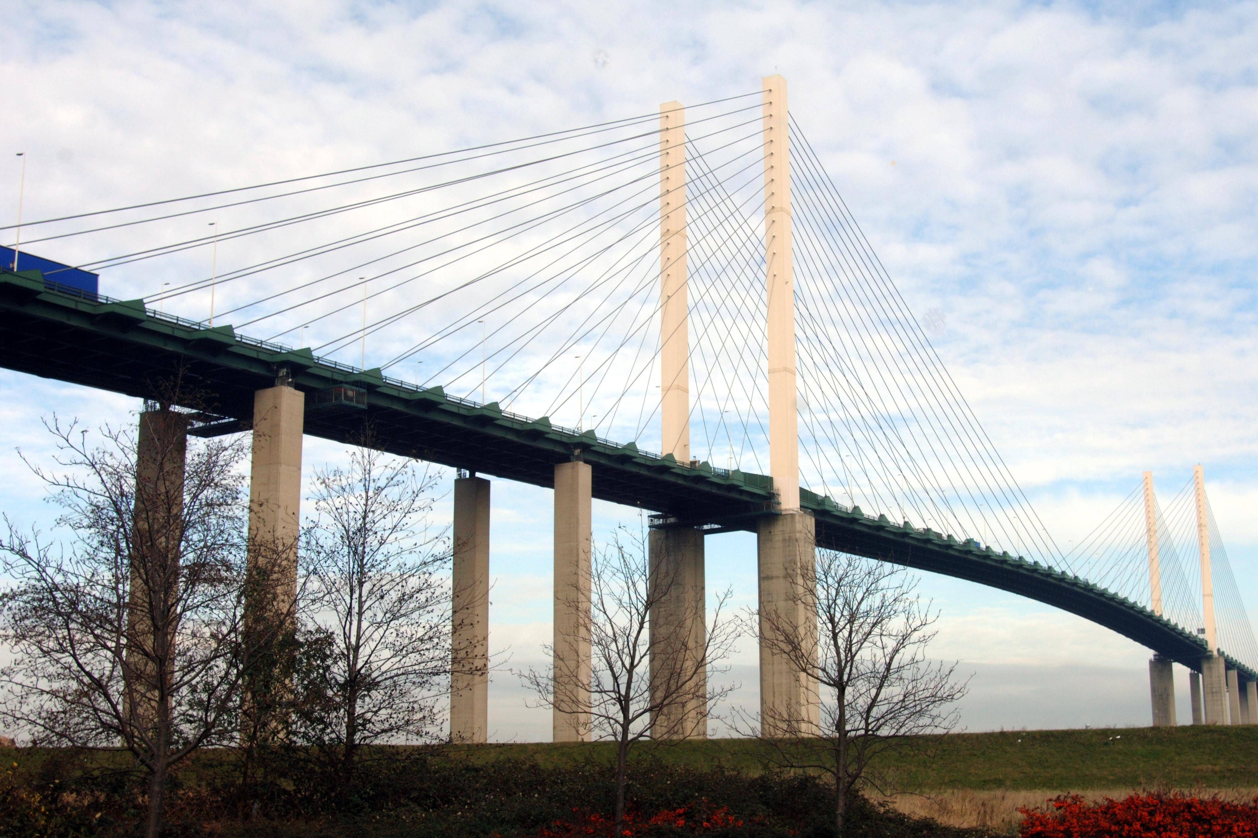 Dartford Crossing Drivers stuck in three hour queues after police