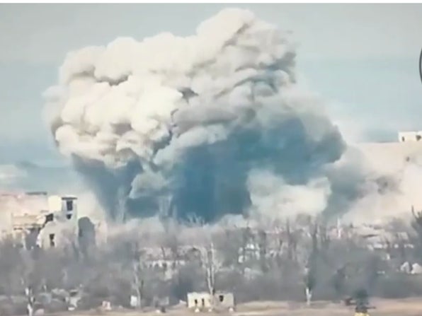 A FAB-1500 bomb completely destroys a multistorey building in Krasnohorivka