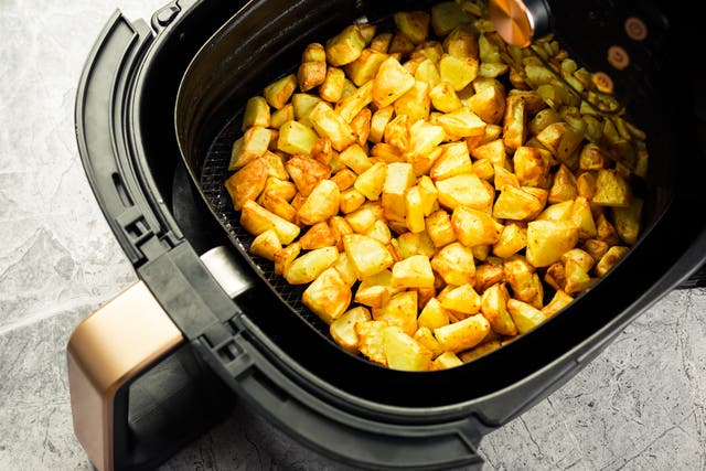 <p>From drying to avoiding overcrowding, these tips will produce the perfect roast potato without ever switching on the oven </p>