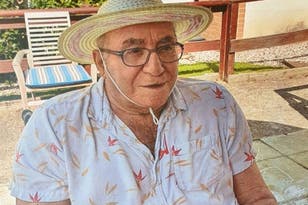 Video shows police pepper-spraying 92-year-old disabled man