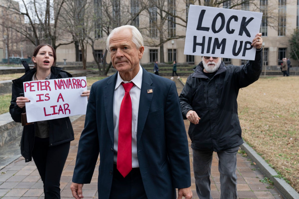 Ex-Trump aide Peter Navarro will be jailed after Supreme Court rejects last-minute appeal