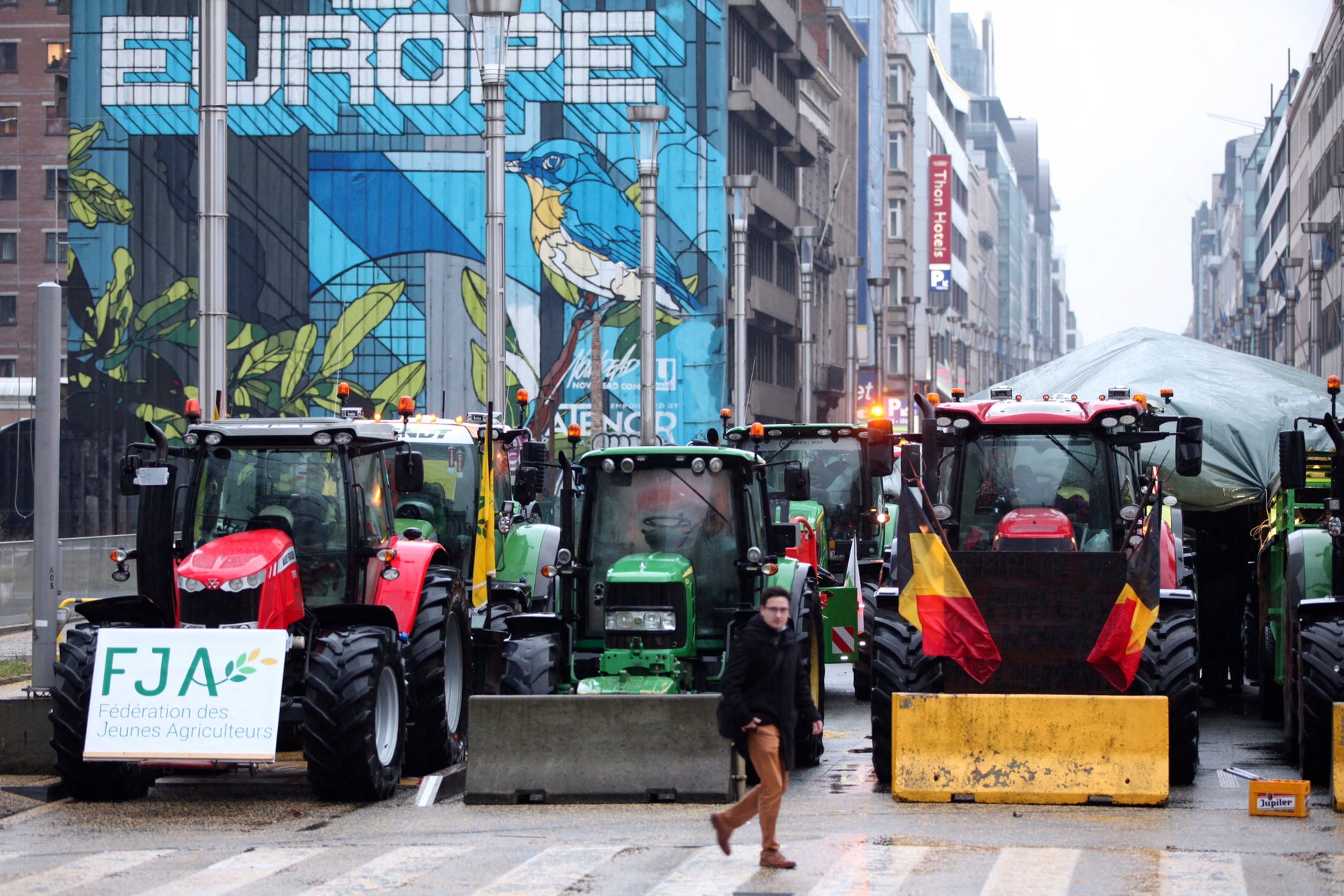 <p>Europe Farmers Climate</p>