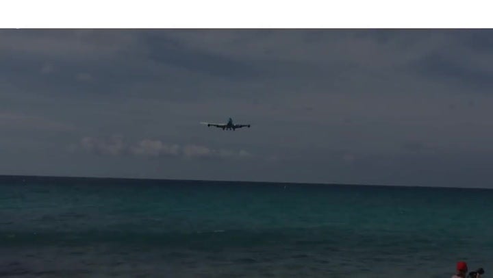 <p>Top 10 most dangerous airport runways in the world revealed.</p>