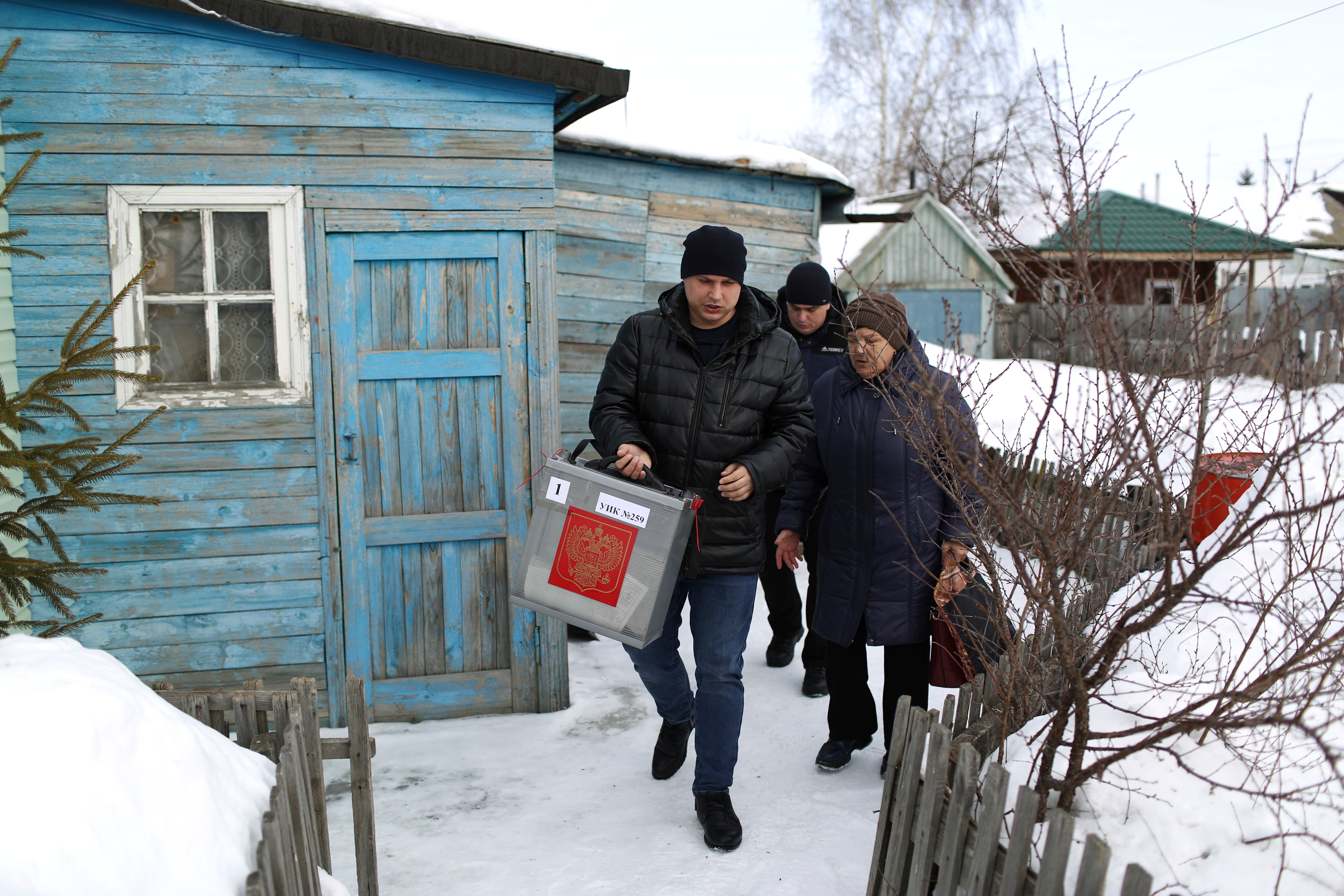 A mobile voting unit on Saturday in the village of Nikolayevka, near the Siberian city of Omsk