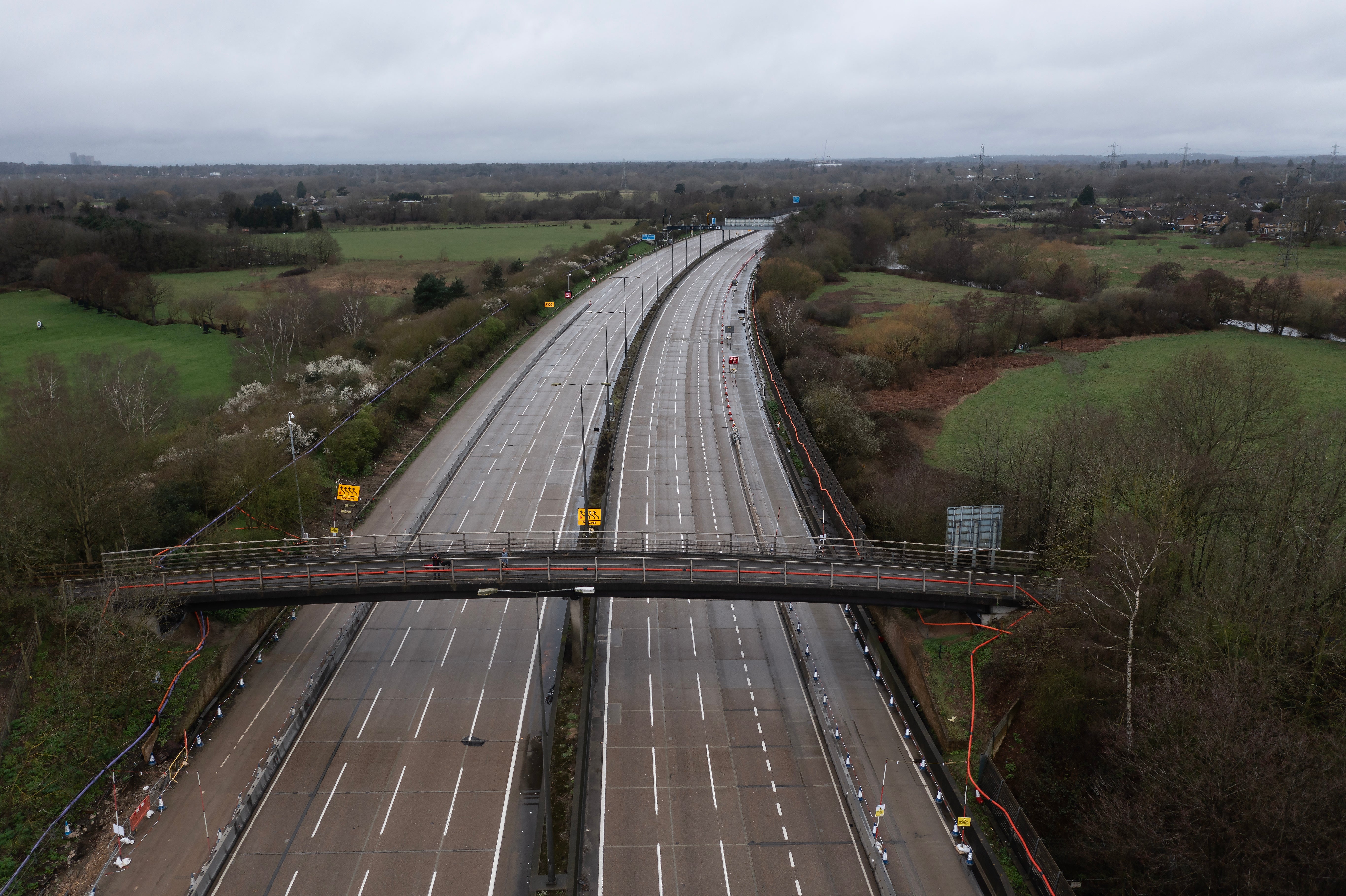 <p>The closure was to allow for the removal of a bridge and installation of a new gantry</p>