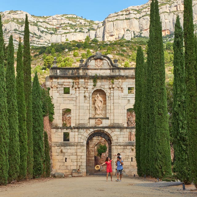 <p>Cultural gems like the Carthusian Monastery in Tarragona are everywhere in Costa Dorada. You just need to know where to look </p>