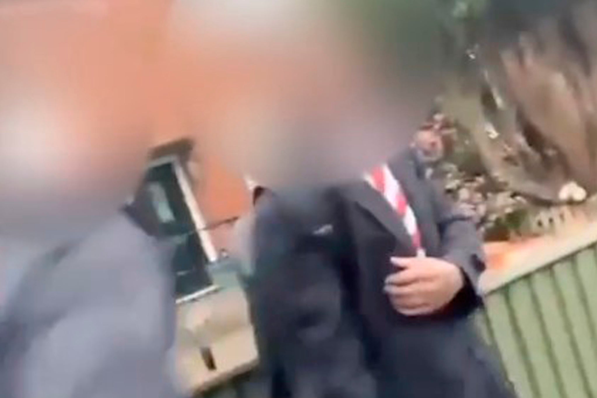 <p>“My son doesn’t want to go back to school” </p>