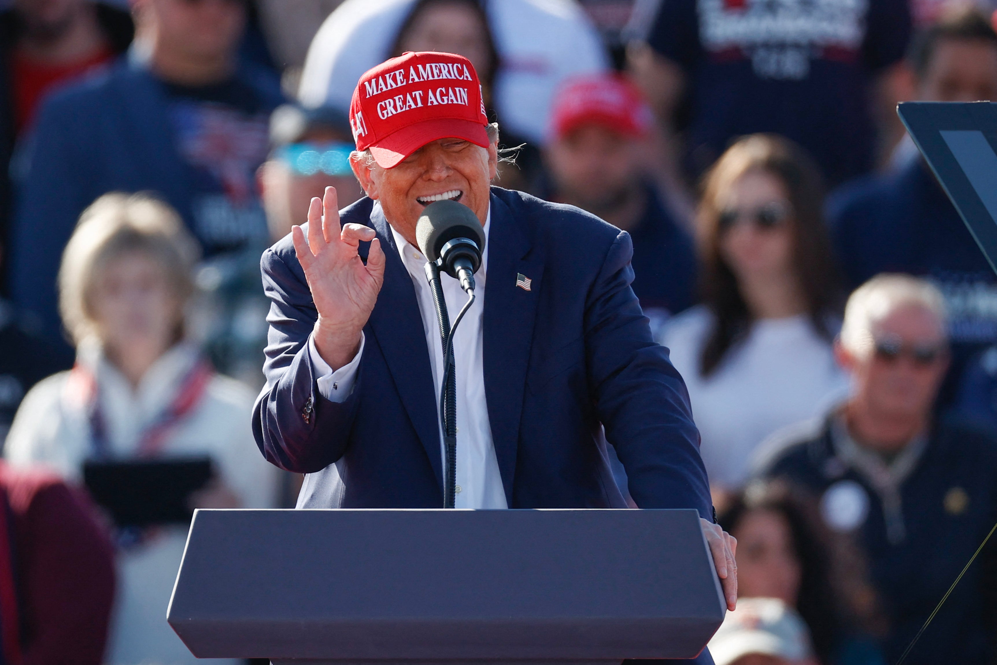 Trump Accuse Biden De « Bain De Sang à La Frontière » Car Il N'a Pas ...