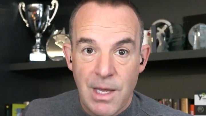 <p>Martin Lewis issues urgent Bitcoin scam warning: ‘They are trying to steal your money’.</p>