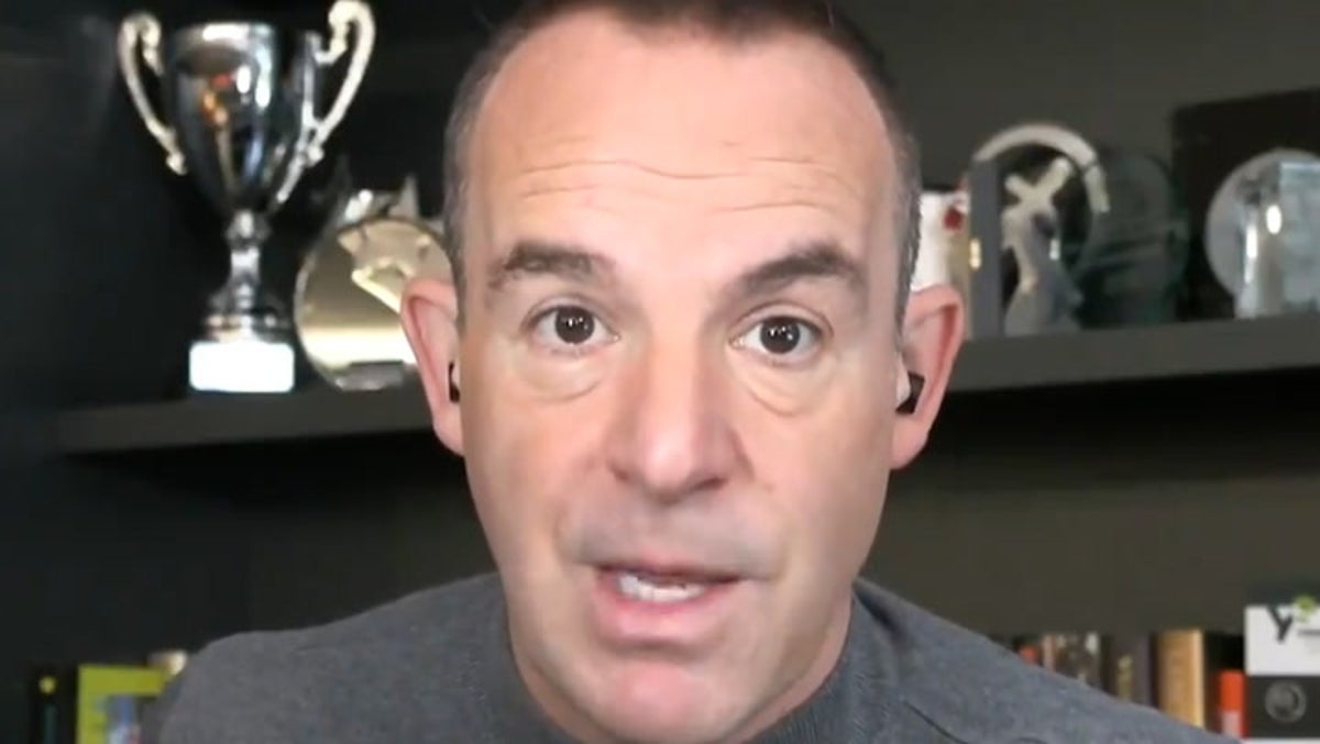 Martin Lewis issues urgent social media ads scam warning