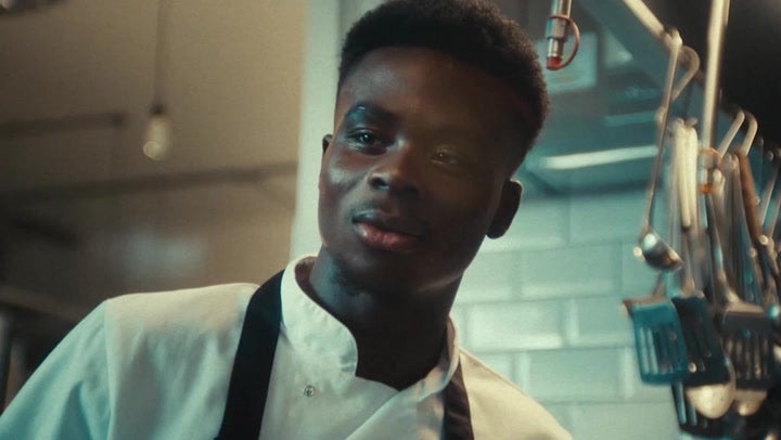 <p>Arsenal star Bukayo Saka create Nando’s Peri Peri sauce.</p>