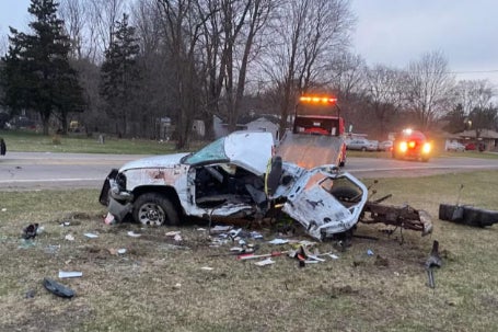 A murder suspect crashed a car in Genesee County, Michigan early on Tuesday morning