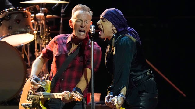 Bruce Springsteen Tour 2024: The Boss Returns!