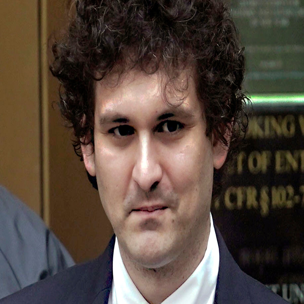 Crypto grifter Sam Bankman-Fried lands in solitary after he praises GOP in  ploy for Trump pardon: Report | The Independent