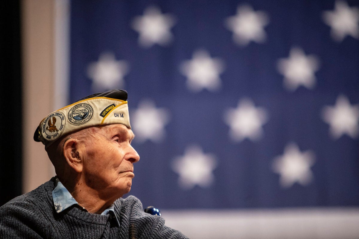 1 of the few remaining survivors of the attack on Pearl Harbor has died at 102