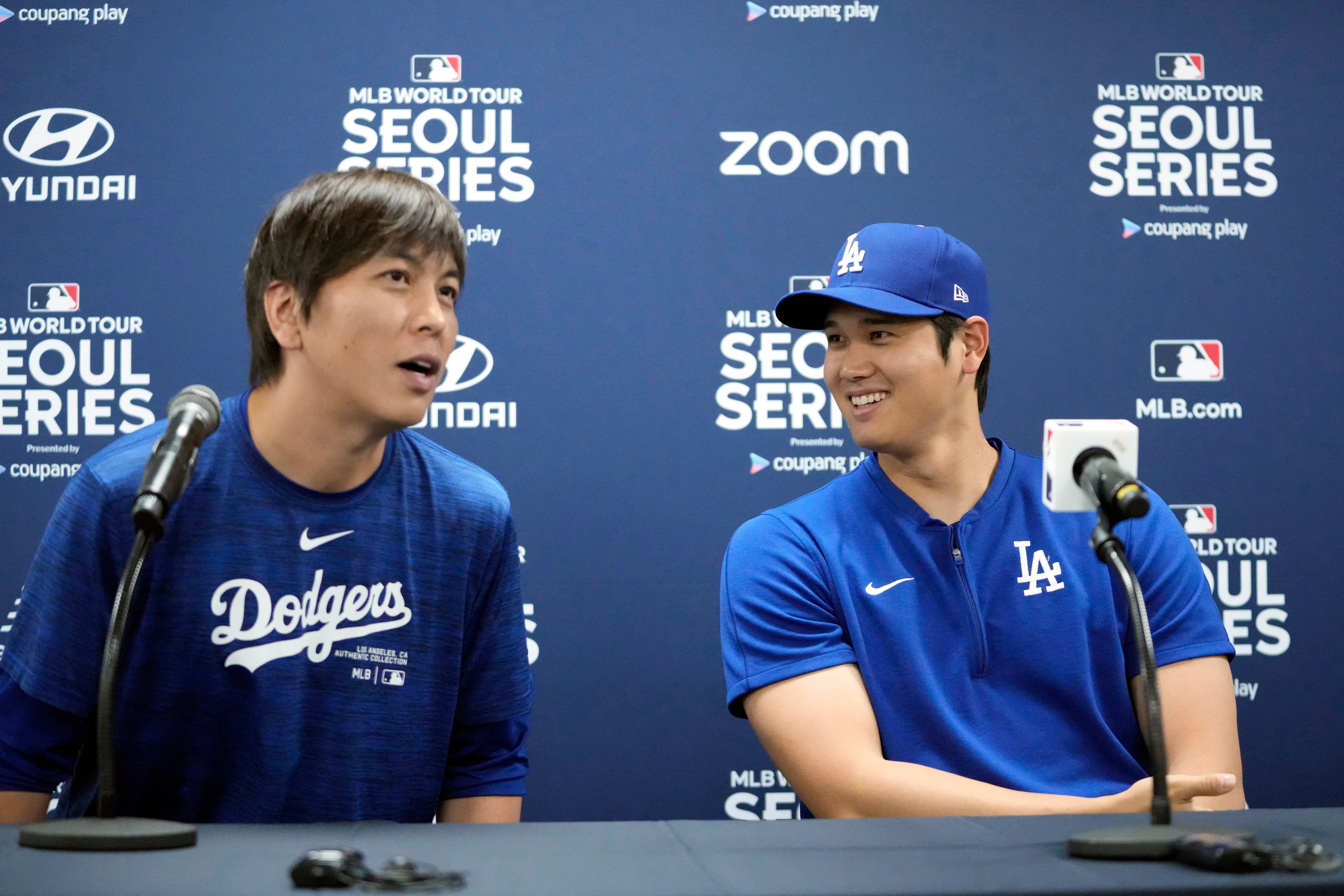 Dodgers Ohtani Interpreter Baseball