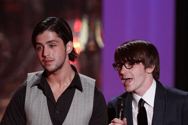 <p>Josh Peck and Drake Bell photographed in 2009</p>