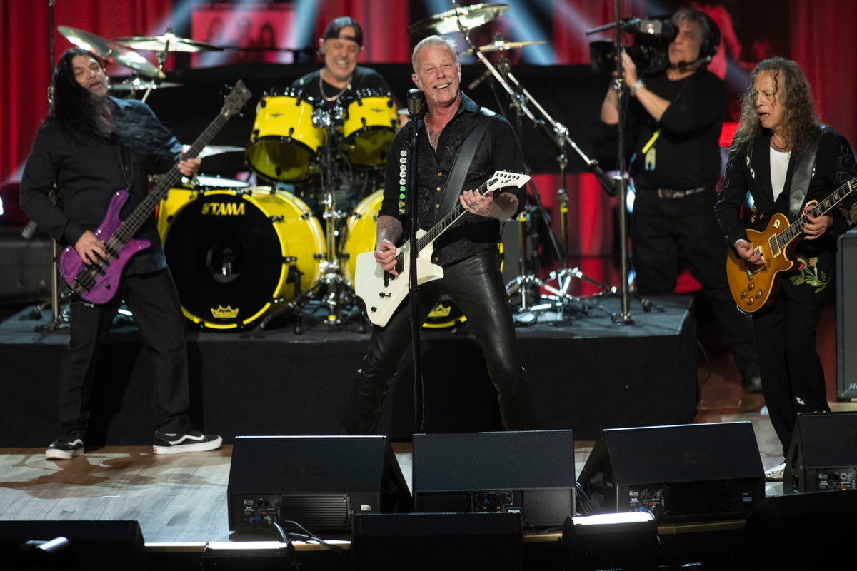 Metallica forces US Government to change Pentagon video