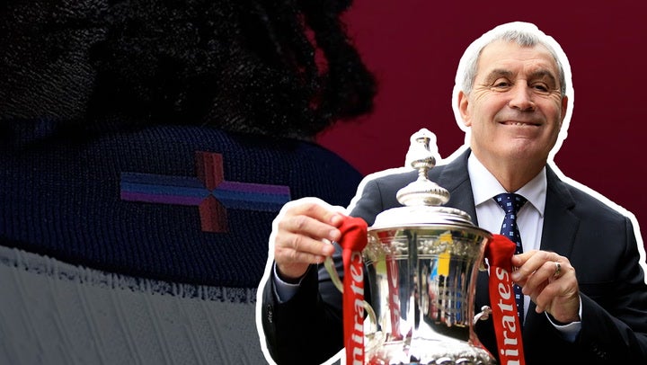 <p>Peter Shilton hits out at England shirt changes but gets flag colours wrong.</p>