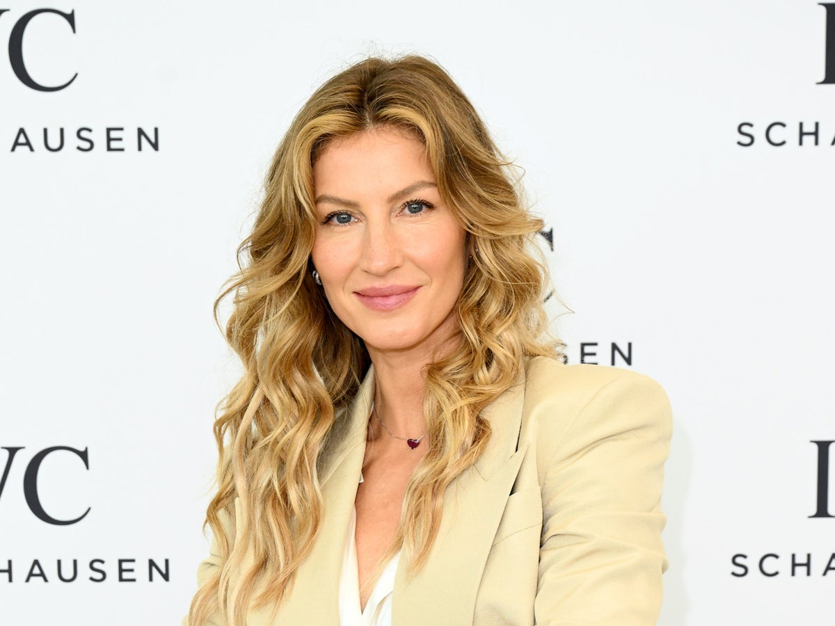 Gisele Bündchen reveals she almost died during a photo shoot in Iceland