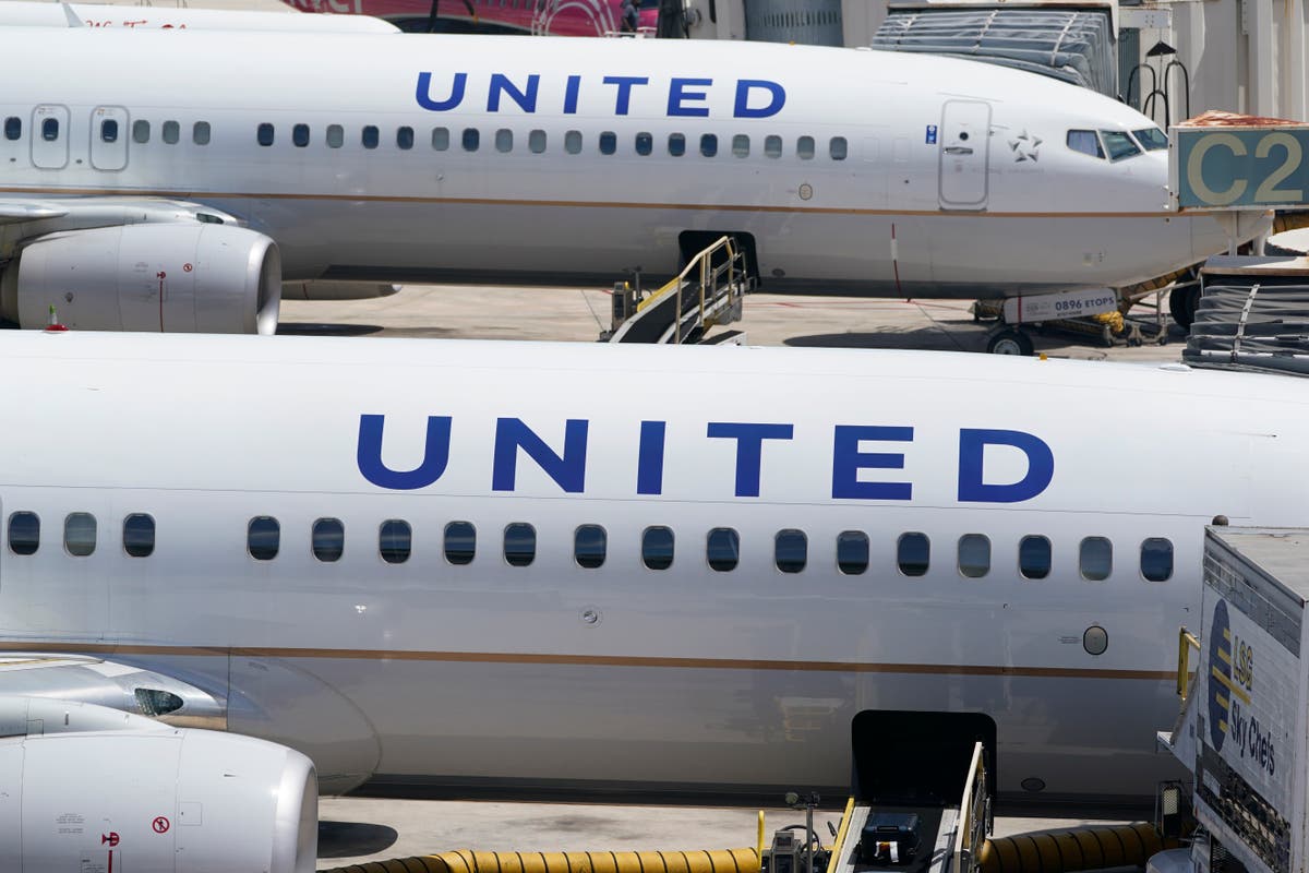 United Airlines says federal regulators will increase oversight of the company following issues United Airlines says federal regulators will increase oversight of the company following issues