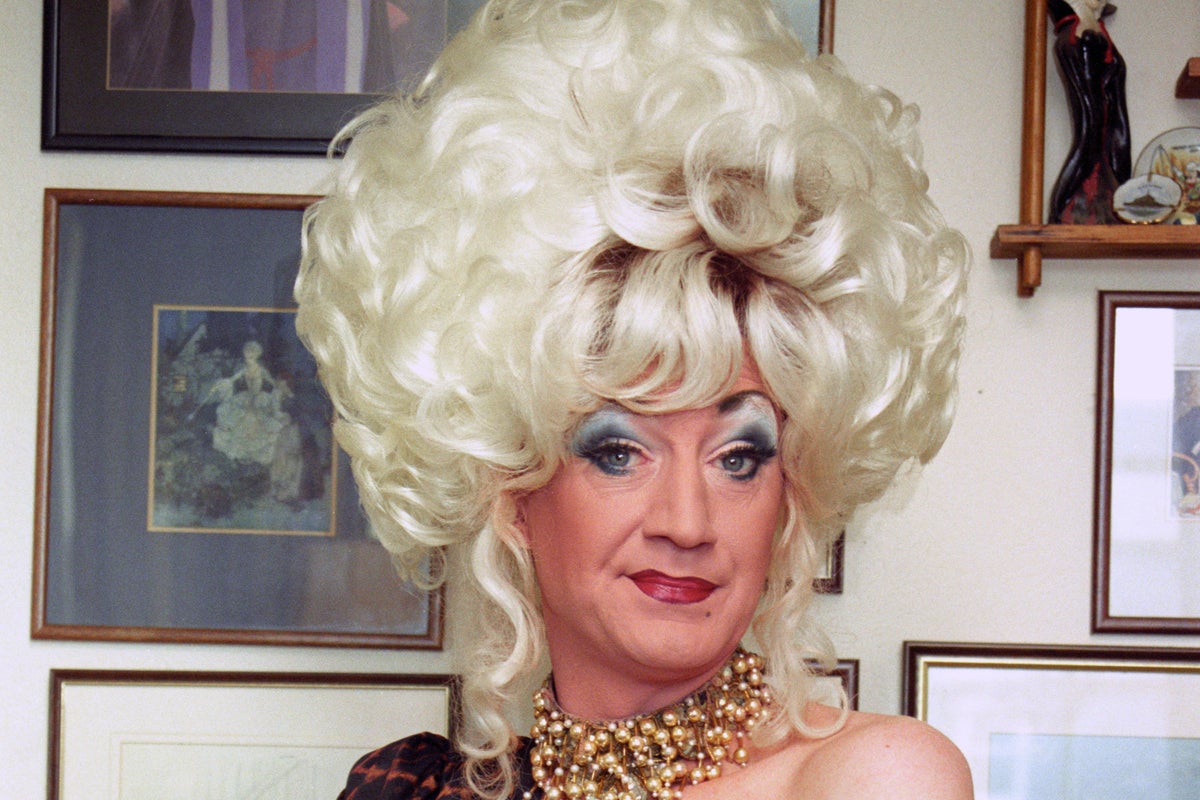 Paul O’Grady’s rise to inspire new play – with Drag Race UK queen to play Lily Savage star – UK Times Paul O’Grady’s rise to inspire new play – with Drag Race UK queen to play Lily Savage star – UK Times