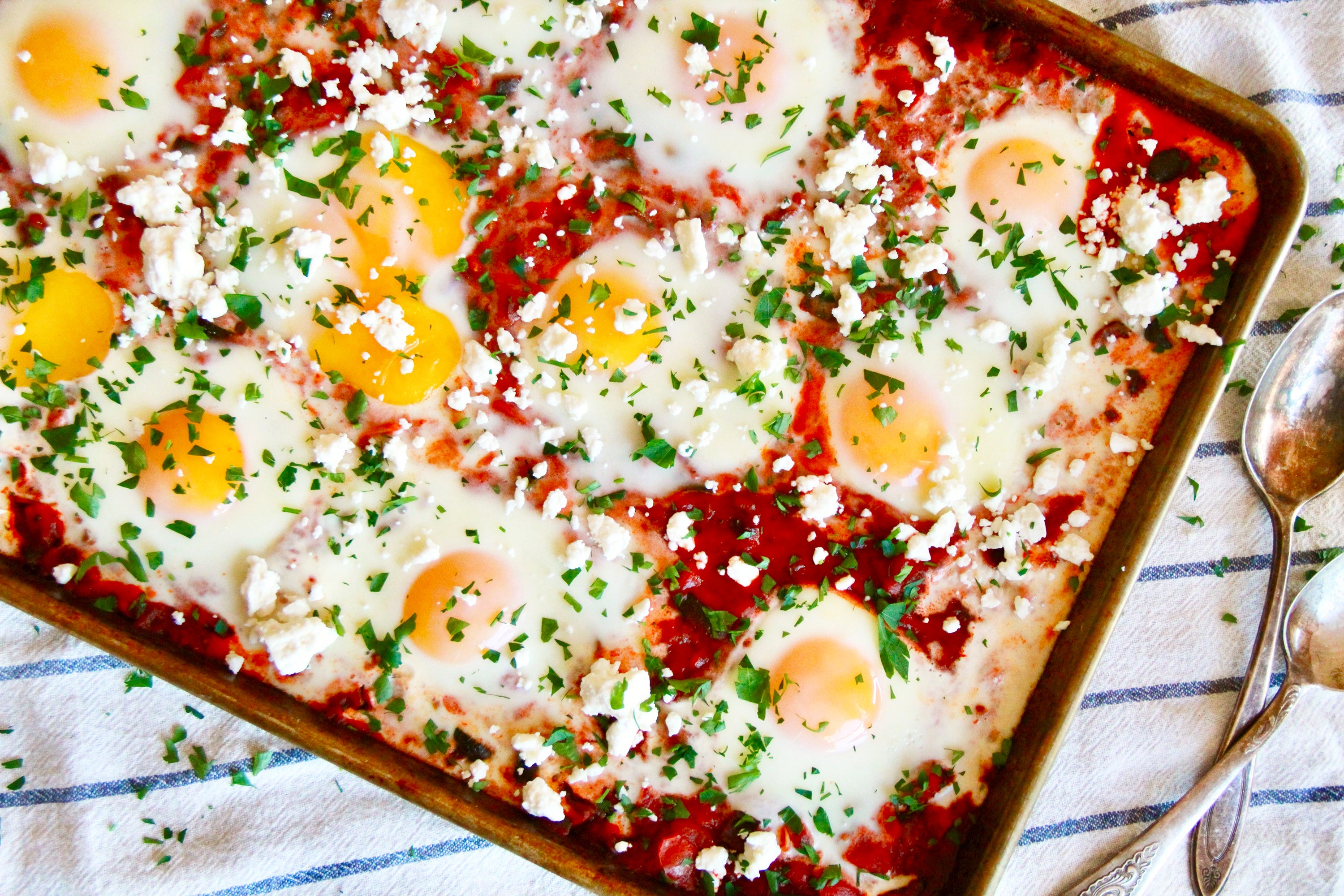Food-Easter-Baked Eggs