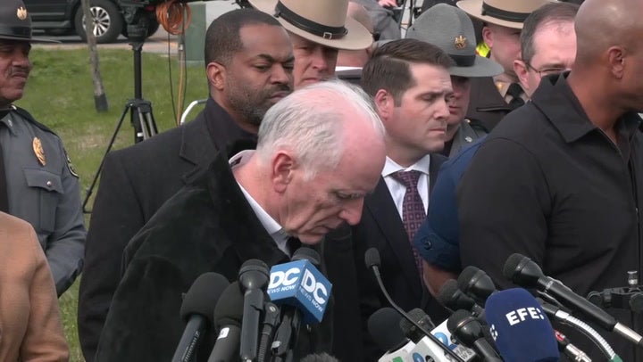 <p>Baltimore bridge collapse update: Six people still missing as two pulled from water.</p>