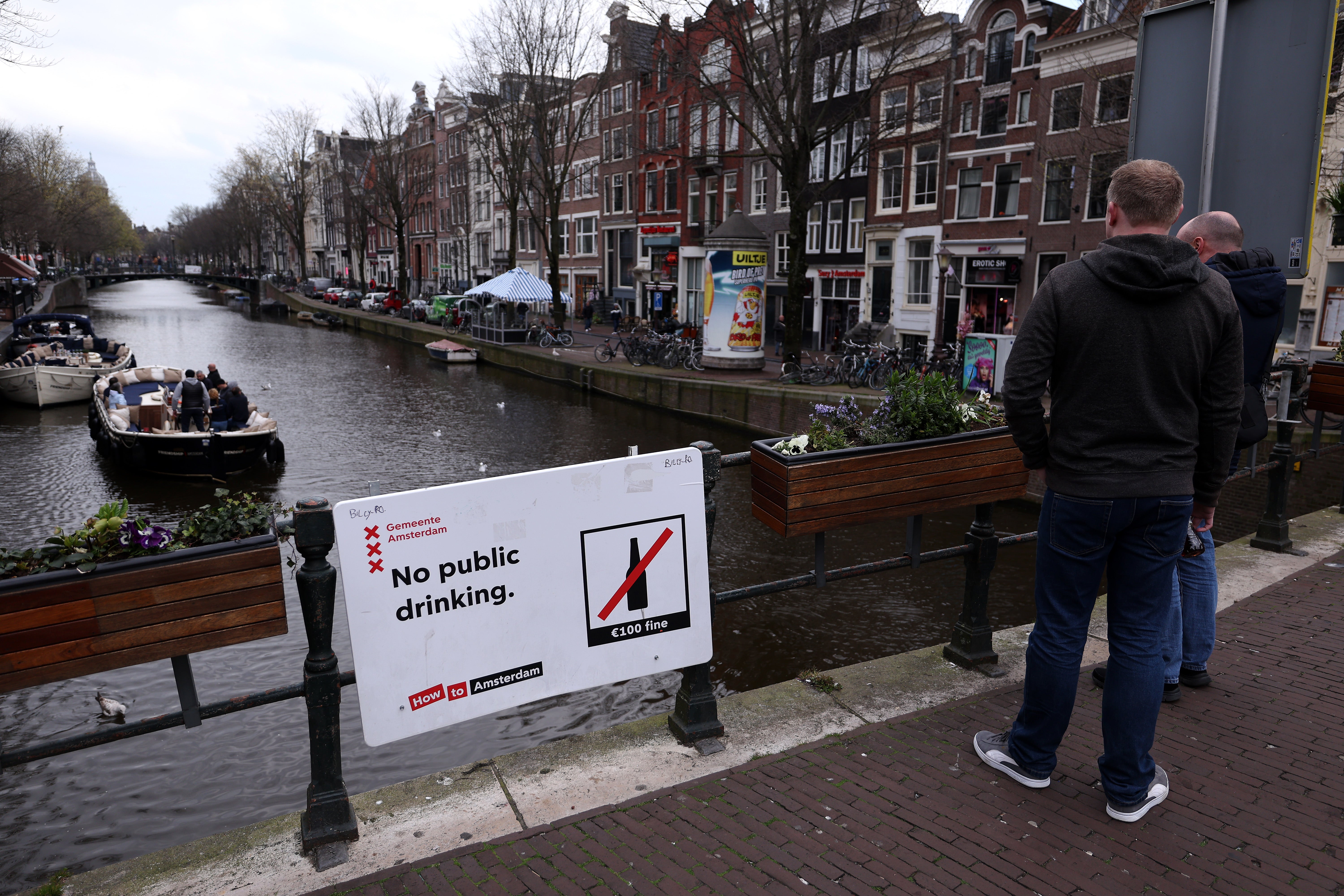 Signs in the Red Light District make the rules crystal clear
