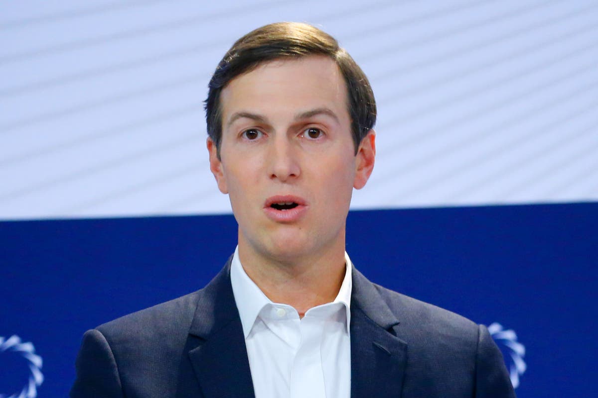 Demokrat lider, Jared Kushner'ın 'nüfuz ticareti' hakkında soruşturma çağrısında bulundu Demokrat lider, Jared Kushner'ın 'nüfuz ticareti' hakkında soruşturma çağrısında bulundu
