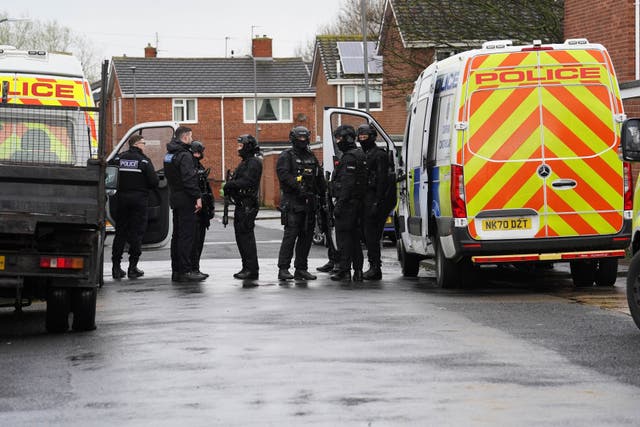 <p>A primary school was forced to close as armed police rushed to an estate near Middlesbrough </p>