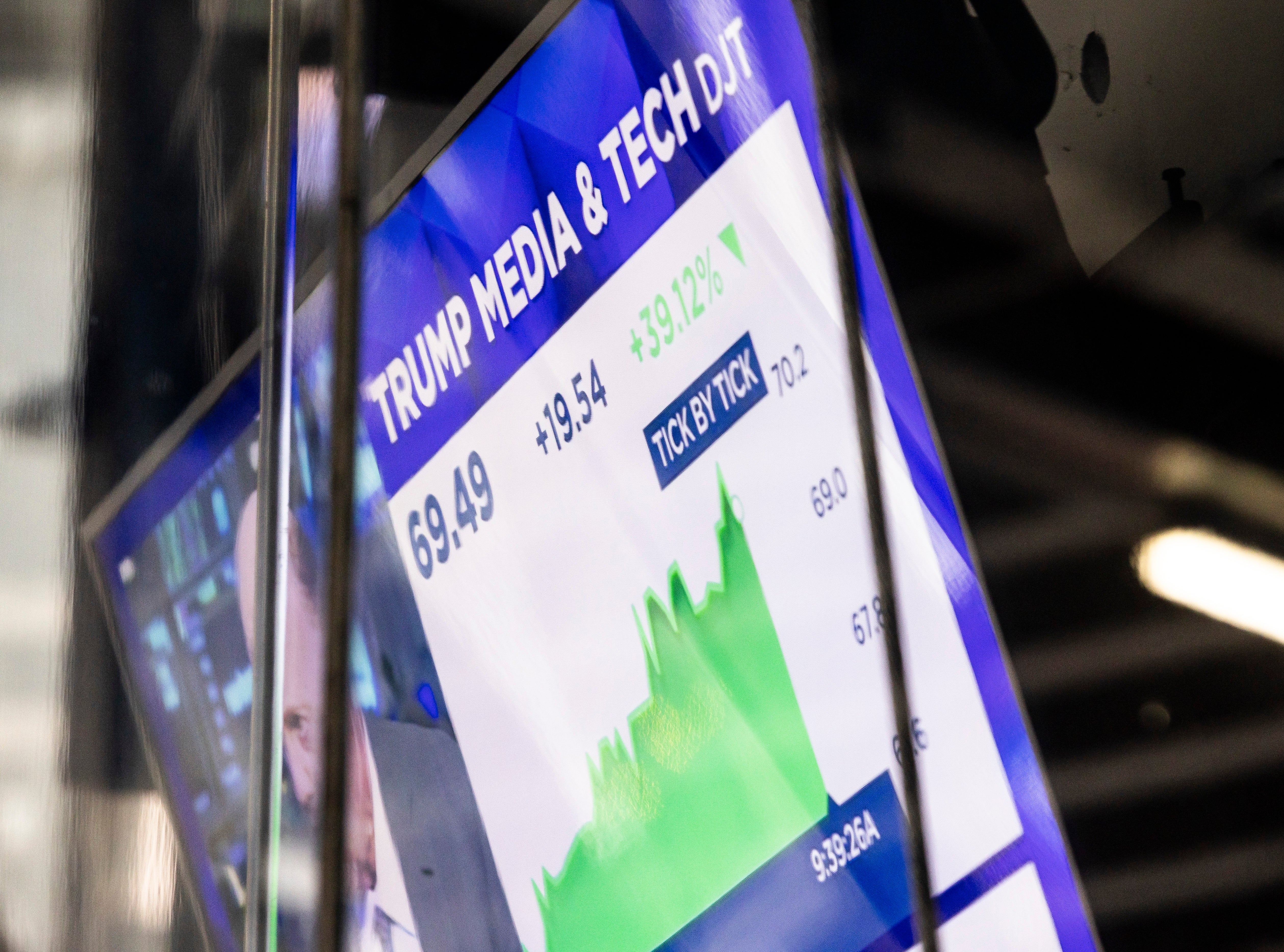 <p>Las acciones de DJT se han mantenido por encima del valor de referencia para recibir acciones de beneficios </p>