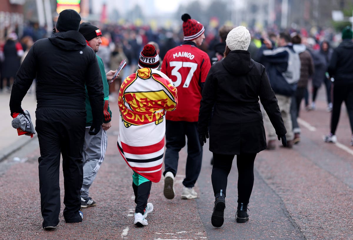 Manchester United fans risk being stranded after kick off time change amid weekend travel chaos