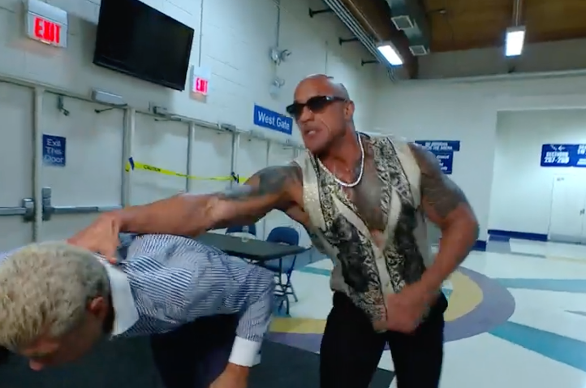 A Rock megerősíti, amit Cody Rhodes-nak suttogott a WWE RAW során a WrestleMania előtt