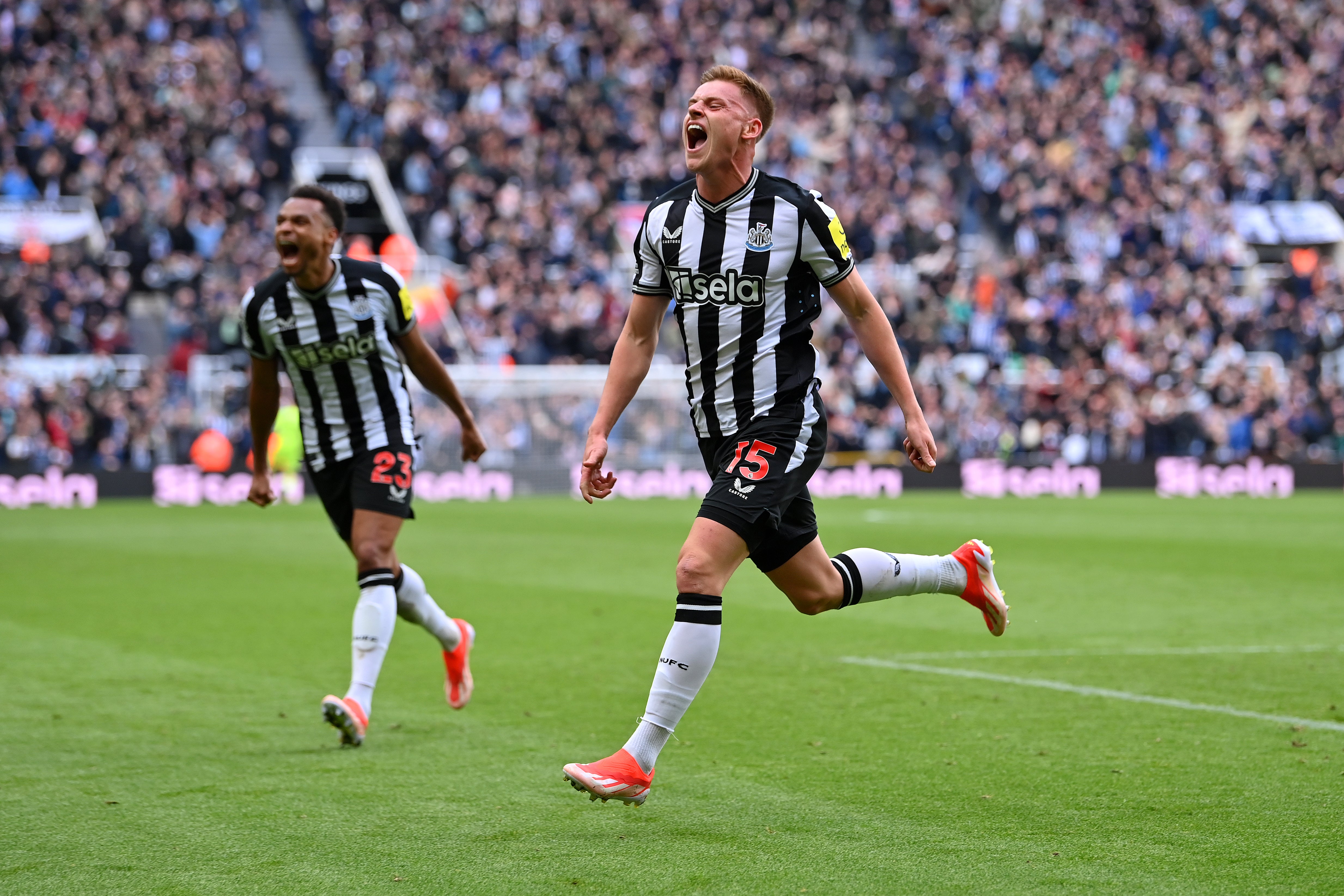 Harvey Barnes celebrates after scoring Newcastle’s winning goal