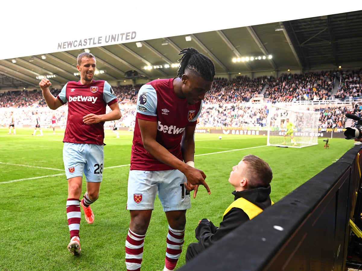Newcastle ball boy rejects Mohammed Kudus’ cheeky request for West Ham celebration