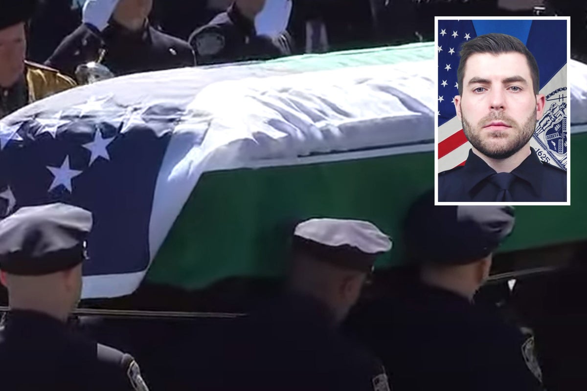 Mourners gather at funeral for slain NYPD Officer Jonathan Diller