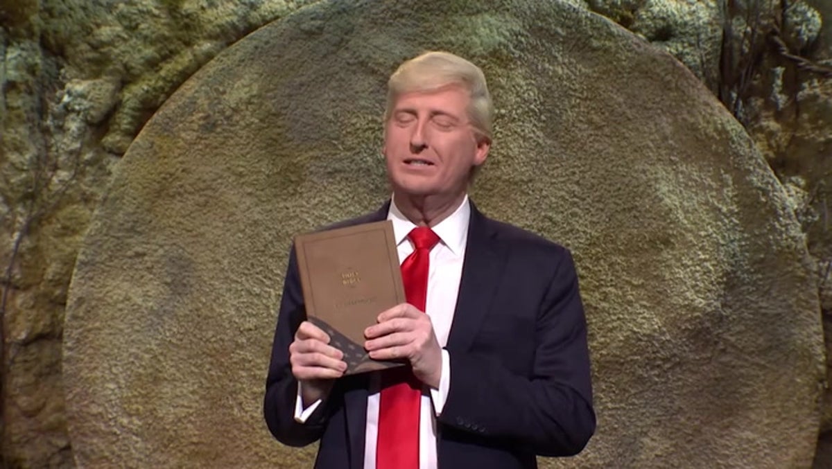 SNL cold open mocks Donald Trump’s scheme to sell bibles: ‘My favourite book’