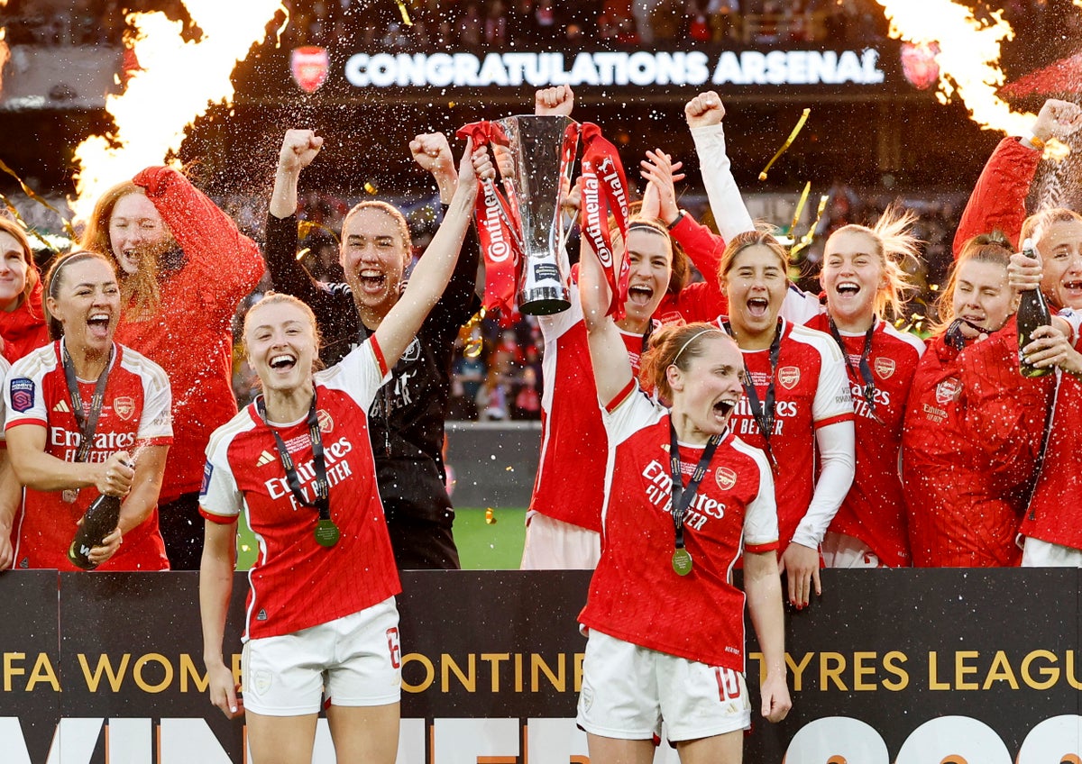 Arsenal beat Chelsea to win Women’s League Cup after Frida Maanum collapse