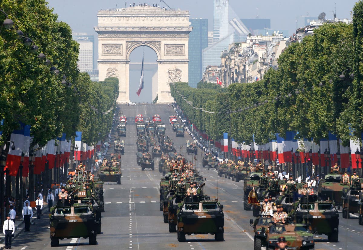 France will deliver hundreds of armored vehicles to Ukraine, defense ...