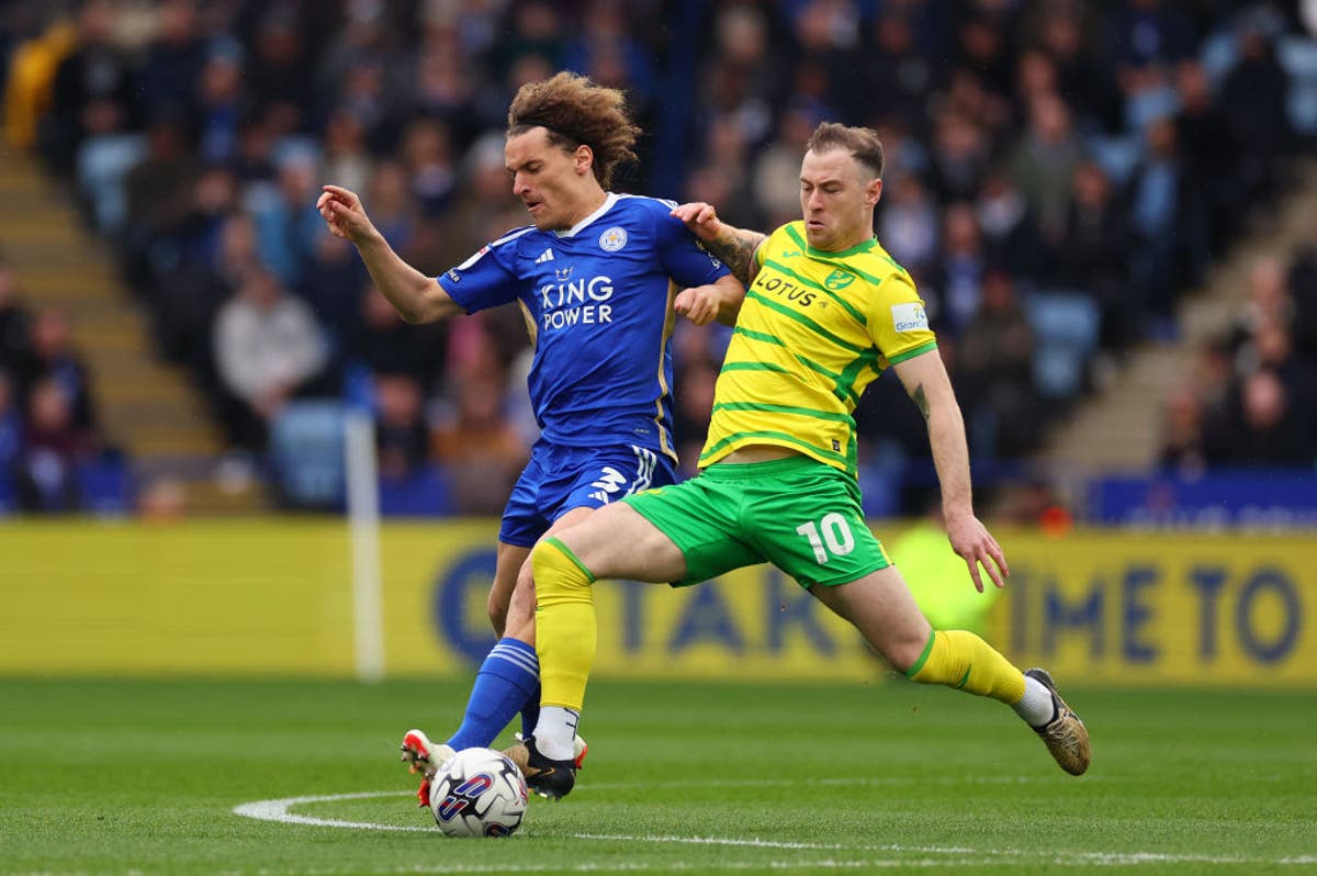 Leicester vs Norwich LIVE: Championship latest goals and updates as Gabriel Sara scores opener for Canaries