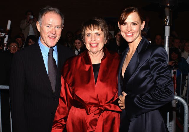 <p>Jennifer Garner (right) with her parents William and Patricia at the premiere of 'Elektra’ in 2004</p>