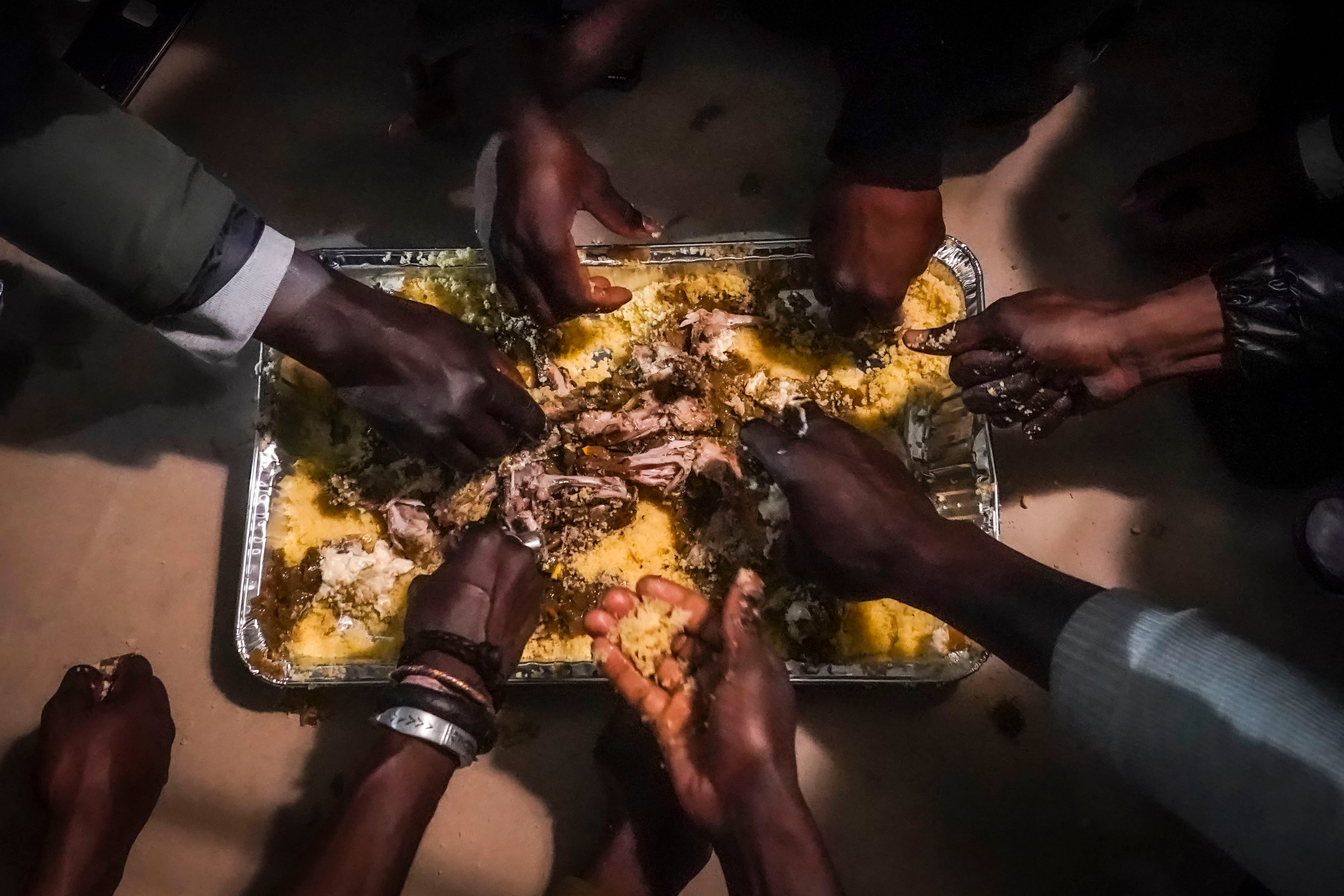 Migrants Mosques Ramadan