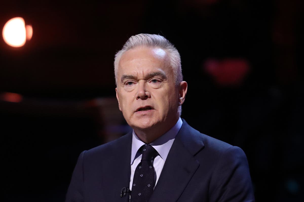 Huw Edwards set to be named ‘highest-paid newsreader’ at BBC despite scandal