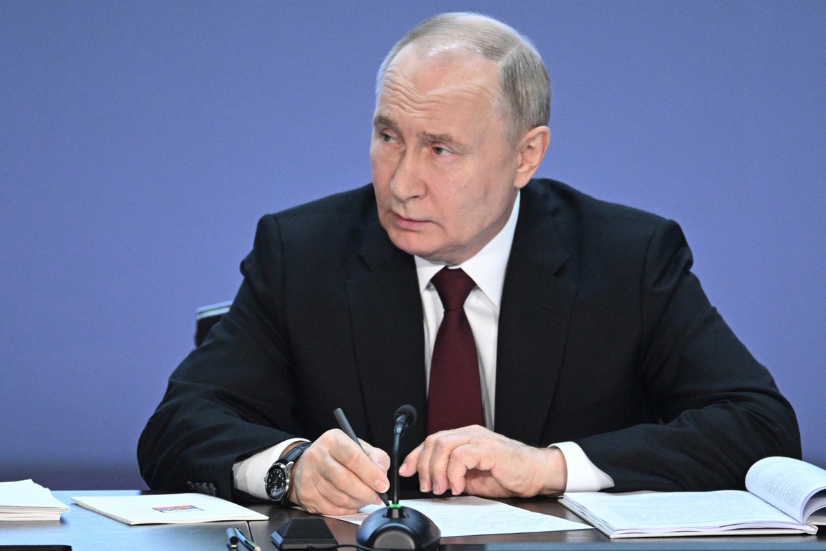 Putin vows to find the masterminds of the Moscow concert hall attack and urges tighter security