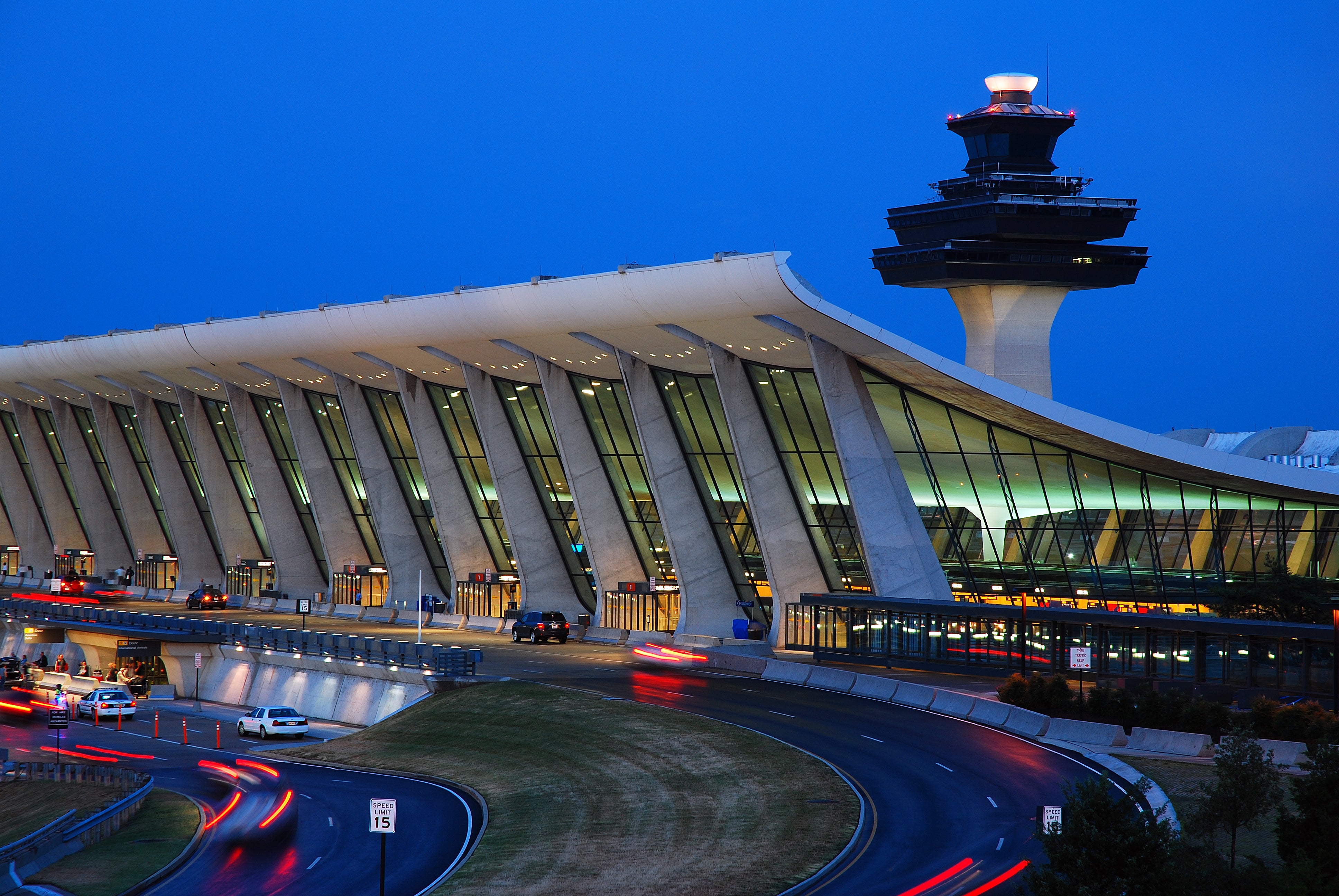 Bastian Bromse was flying from Washington Dulles International Airport to Berlin when he says the offending object wedged itself in his throat.