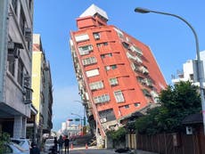 Taiwan earthquake – latest news: Nine dead and more than 800 injured after strongest quake in 25 years