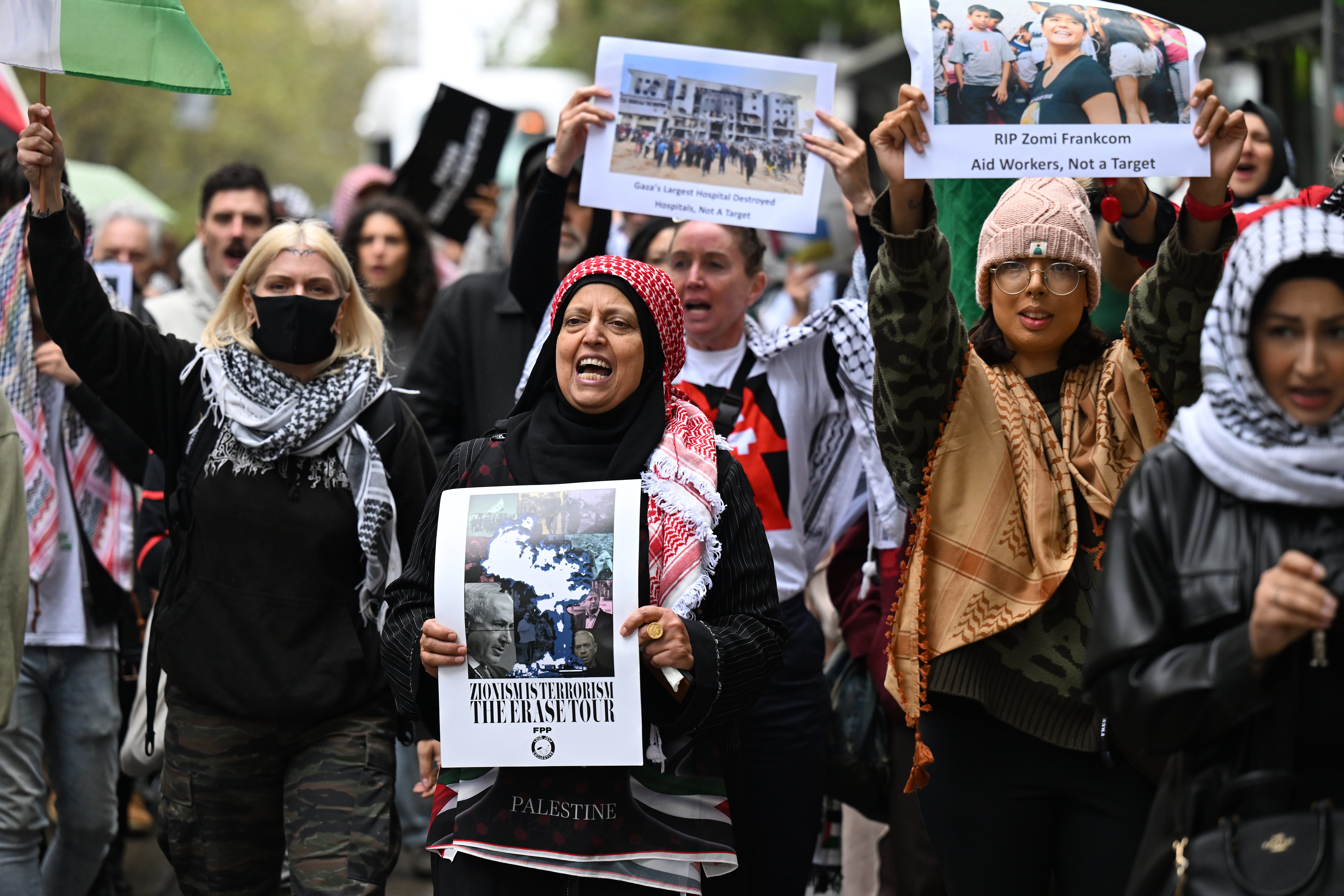<p>Australian aid worker’s killing in Israeli airstrike sparks protests in Melbourne</p>
