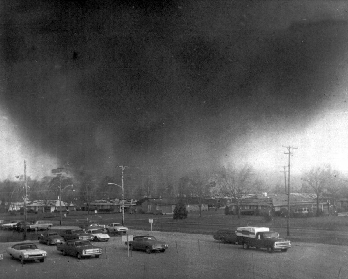 AP Was There: A 1974 tornado in Xenia, Ohio, kills 32 and levels half the city thumbnail
