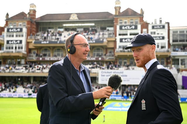 <p>Jonathan Agew will step down as BBC Cricket Correspondent</p>